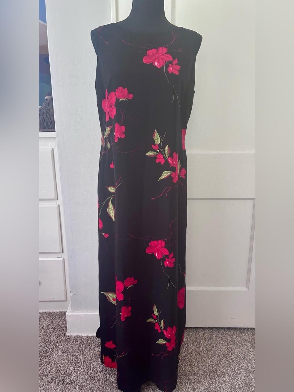 Studio I 90s Black Maxi Dress with Red Floral Print